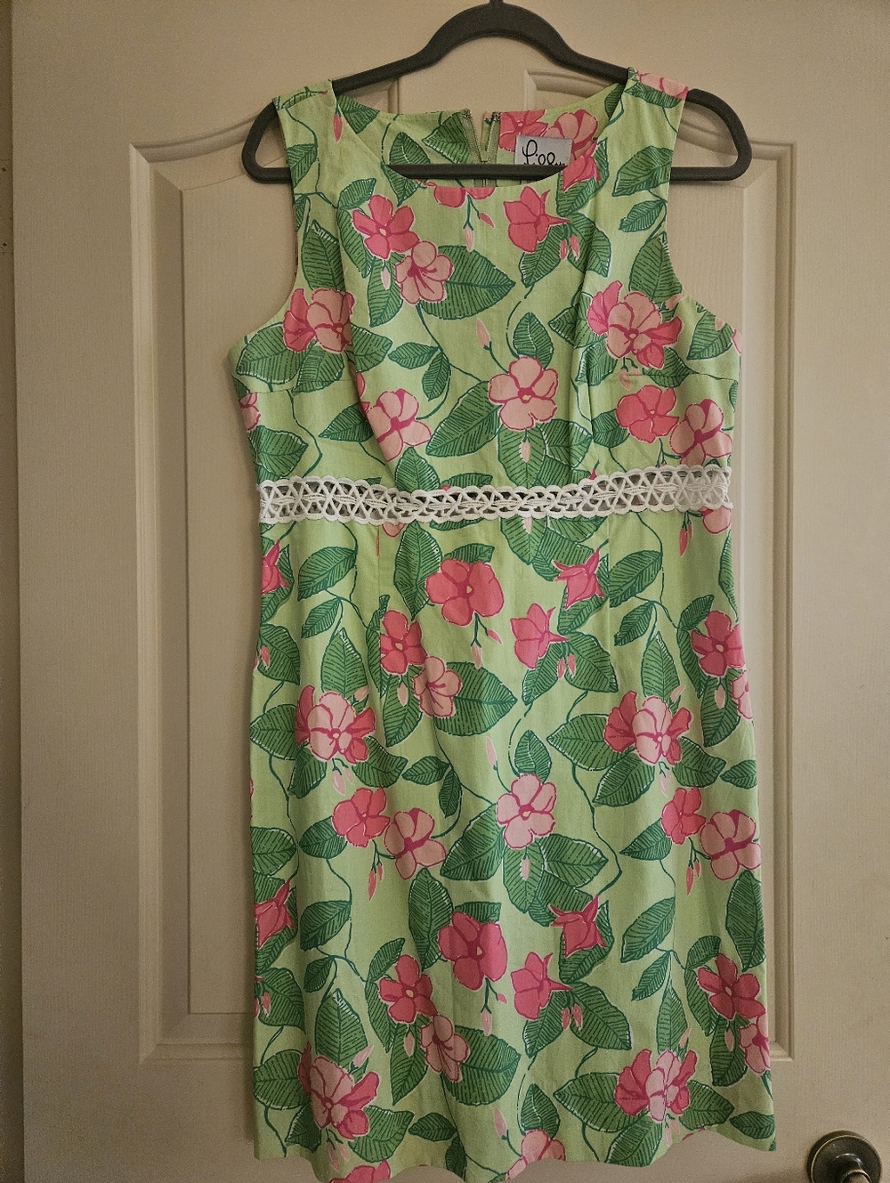 Lilly Pulitzer Green Floral Sheath Dress with Pink Blooms